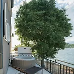Mekenzi - New By The Sea Kruševo