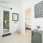 Apartman Mekenzi - New By The Sea